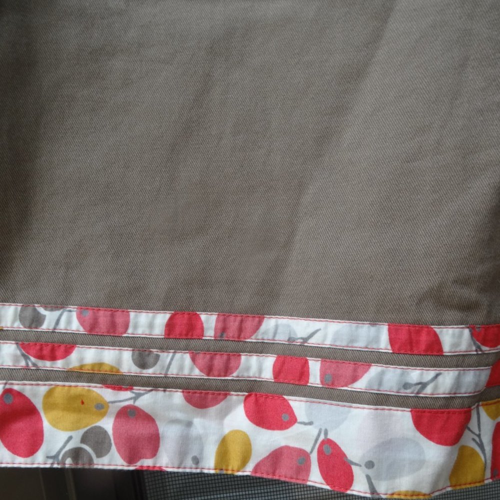 Boden Multicolor Embroidered Floral Skirt 14L - Picture 7 of 10